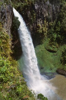 Foto eines Wasserfalls